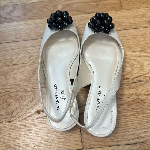 Anne Klein size 6 sandals - Picture 7 of 12